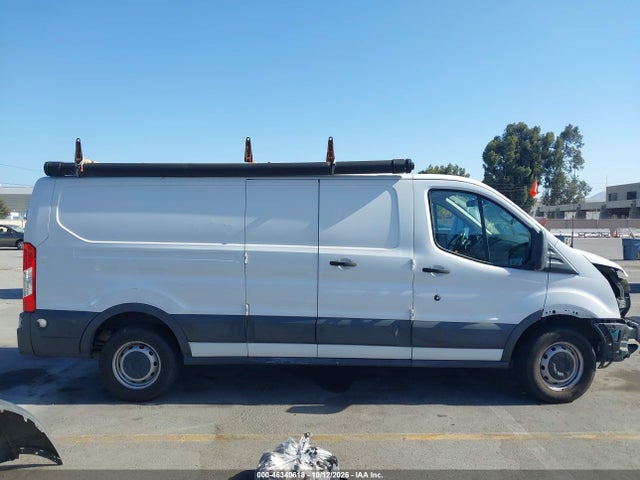 Ford Transit-150 2018 1FTYE9ZM9JKA84078 Image 14