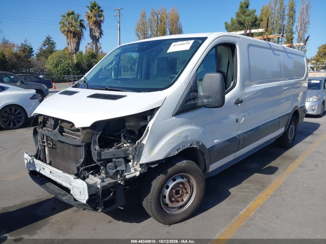 Ford Transit-150 2018 1FTYE9ZM9JKA84078 Image 2