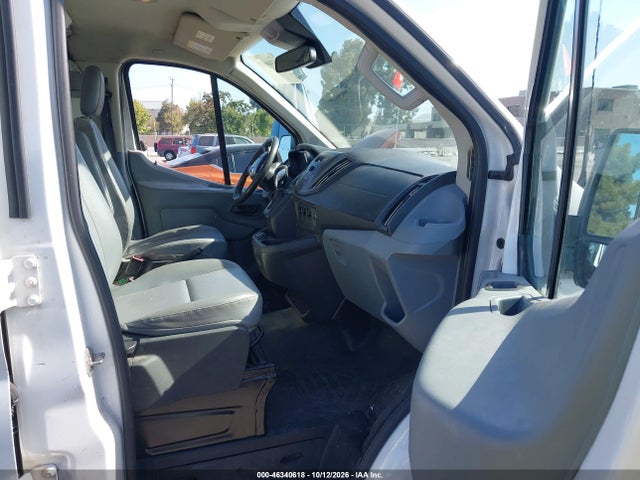Ford Transit-150 2018 1FTYE9ZM9JKA84078 Image 5