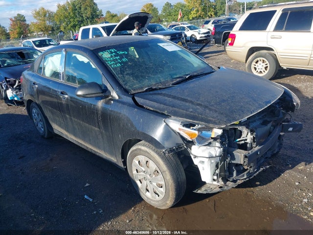 2018 Kia Rio Lx მანქანა იყიდება აუქციონზე, vin: 3KPA24ABXJE062438, აუქციონის ნომერი: 46340686