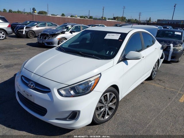 Hyundai Accent Value Edition 2017 KMHCT4AE2HU272409 Image 2