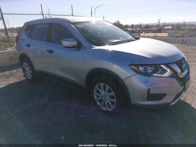 2017 Nissan Rogue S მანქანა იყიდება აუქციონზე, vin: JN8AT2MT3HW392416, აუქციონის ნომერი: 46340808