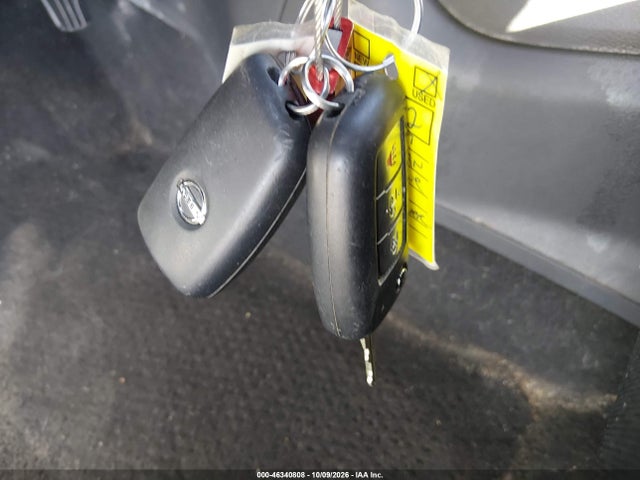 2017 Nissan Rogue S მანქანა იყიდება აუქციონზე, vin: JN8AT2MT3HW392416, აუქციონის ნომერი: 46340808