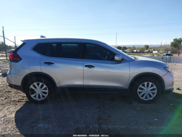 2017 Nissan Rogue S მანქანა იყიდება აუქციონზე, vin: JN8AT2MT3HW392416, აუქციონის ნომერი: 46340808