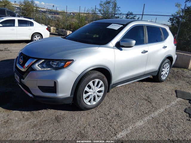 2017 Nissan Rogue S მანქანა იყიდება აუქციონზე, vin: JN8AT2MT3HW392416, აუქციონის ნომერი: 46340808