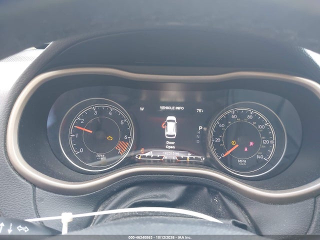 2015 Jeep Cherokee Limited მანქანა იყიდება აუქციონზე, vin: 1C4PJMDB5FW662709, აუქციონის ნომერი: 46340863
