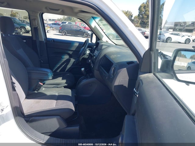 1C4NJPBA0GD616026 Jeep Patriot Sport