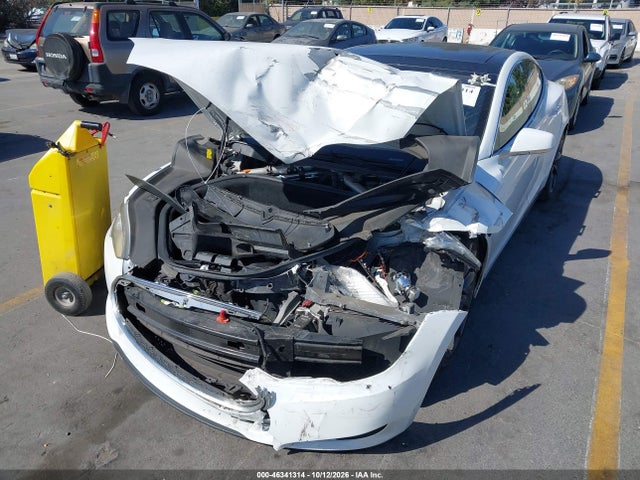 Продаж на аукціоні авто 2013 Tesla Model S Performance, vin: 5YJSA1CP4DFP13494, номер лоту: 46341314