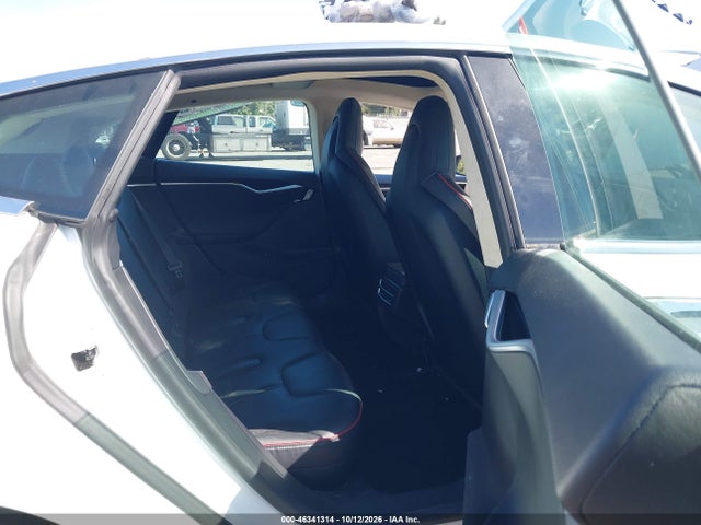 Продаж на аукціоні авто 2013 Tesla Model S Performance, vin: 5YJSA1CP4DFP13494, номер лоту: 46341314