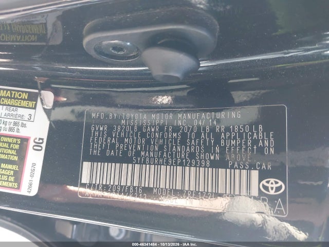 5YFBURHE9EP129398 Toyota Corolla Le Plus