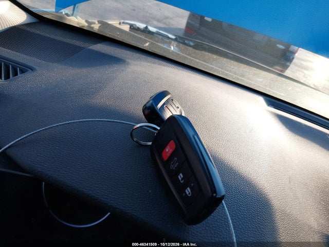 46341509 :رقم المزاد ، 2T3RWRFV9KW044333 vin ، 2019 Toyota Rav4 Hybrid Xle مزاد بيع