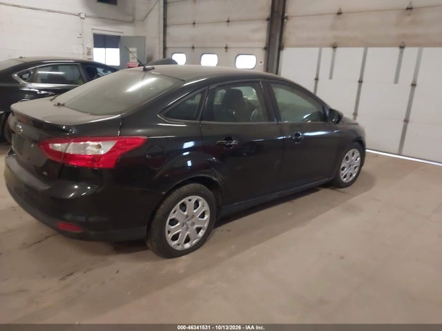 46341531 :رقم المزاد ، 1FAHP3F21CL355938 vin ، 2012 Ford Focus Se مزاد بيع