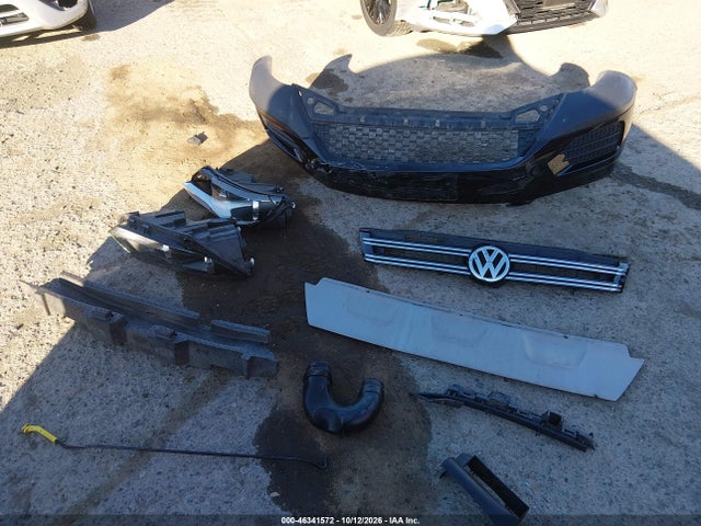 WVGBV7AX7HK047598 Volkswagen Tiguan 2.0t/2.0t S