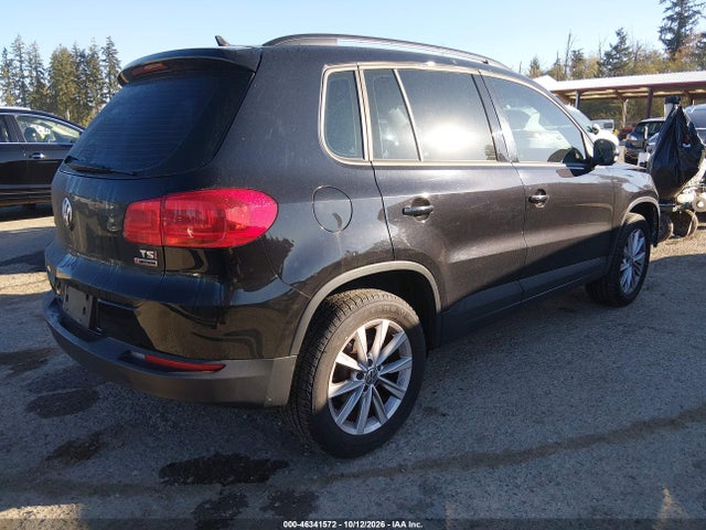 WVGBV7AX7HK047598 Volkswagen Tiguan 2.0t/2.0t S