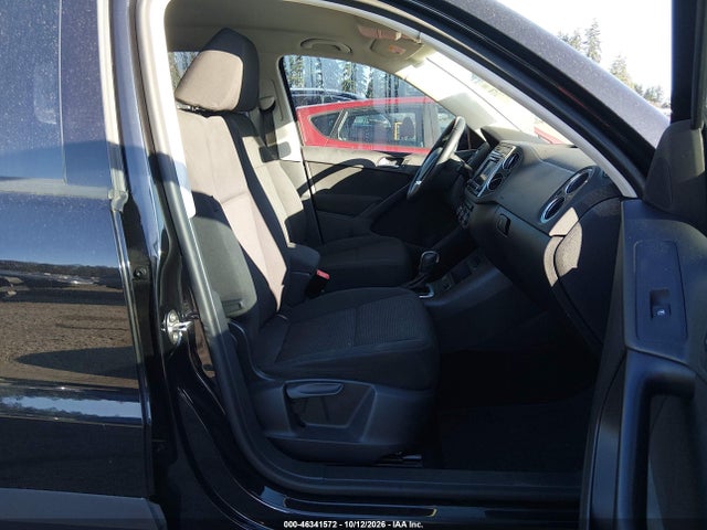 WVGBV7AX7HK047598 Volkswagen Tiguan 2.0t/2.0t S