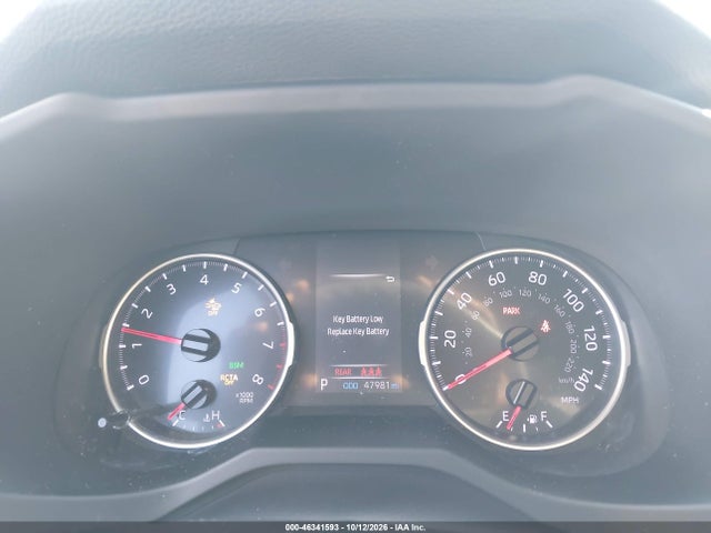 46341593 :رقم المزاد ، JTMP1RFV4KJ016136 vin ، 2019 Toyota Rav4 Xle مزاد بيع