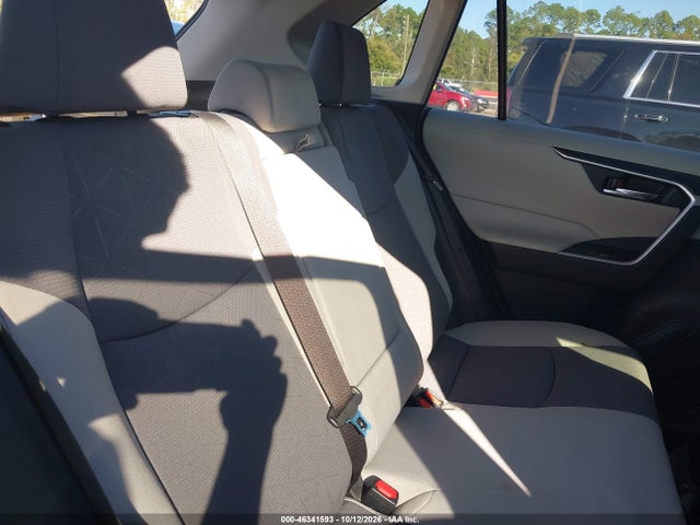 46341593 :رقم المزاد ، JTMP1RFV4KJ016136 vin ، 2019 Toyota Rav4 Xle مزاد بيع