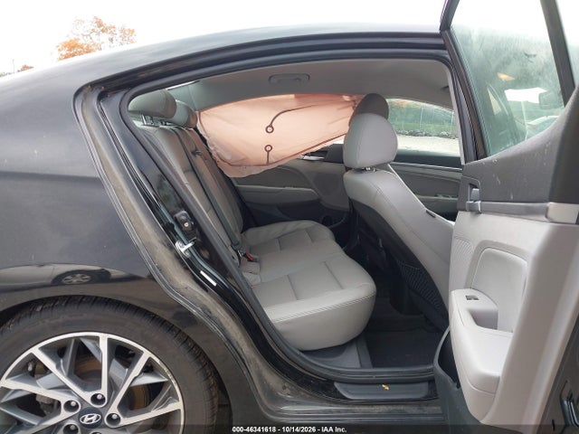 46341618 :رقم المزاد ، KMHD84LF1KU761130 vin ، 2019 Hyundai Elantra Limited مزاد بيع