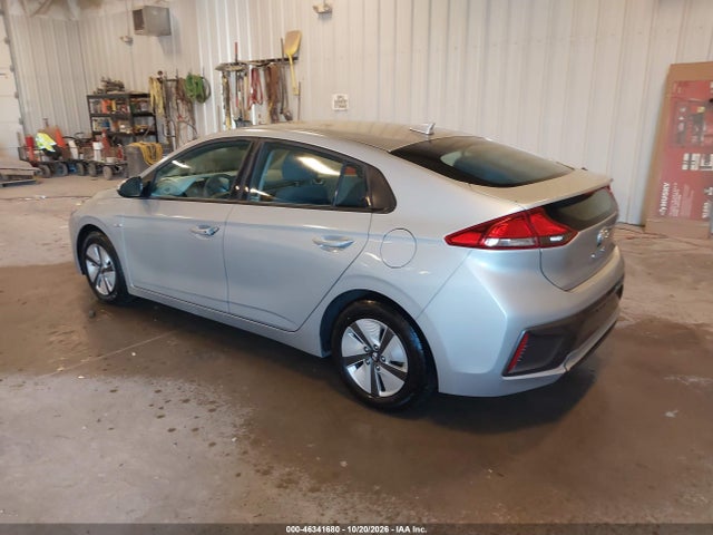 Продажа на аукционе авто 2020 Hyundai Ioniq Hybrid Blue, vin: KMHC65LC3LU220109, номер лота: 46341680
