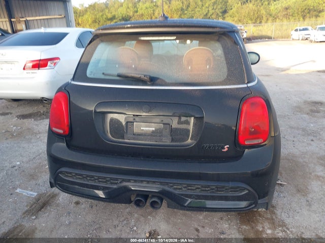 2022 Mini Hardtop Cooper S მანქანა იყიდება აუქციონზე, vin: WMW53DH0XN2R98823, აუქციონის ნომერი: 46341745