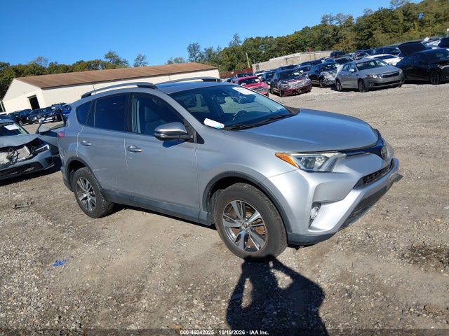 Aukcja sprzedaży 2017 Toyota Rav4 Xle, vin: 2T3RFREV2HW563850, numer aukcji: 46342025