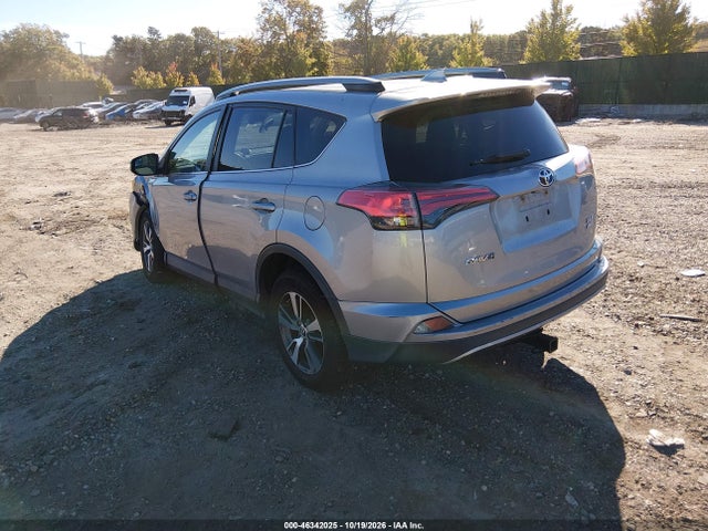 Aukcja sprzedaży 2017 Toyota Rav4 Xle, vin: 2T3RFREV2HW563850, numer aukcji: 46342025