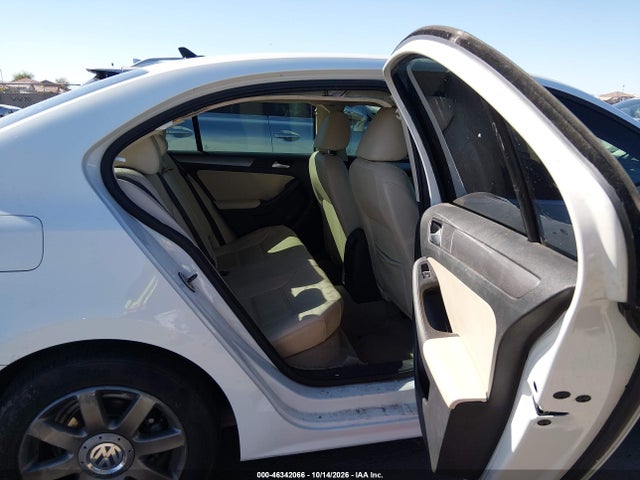 Volkswagen Jetta 2.0l Tdi 2014 3VW3L7AJ2EM408568 Image 8