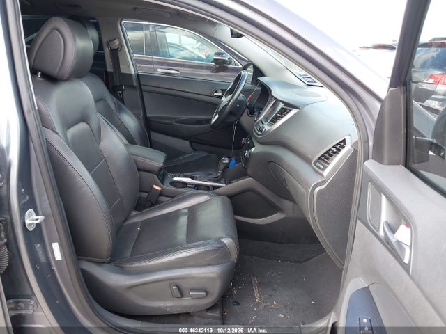 46342119 :رقم المزاد ، KM8J33A21GU088990 vin ، 2016 Hyundai Tucson Limited مزاد بيع