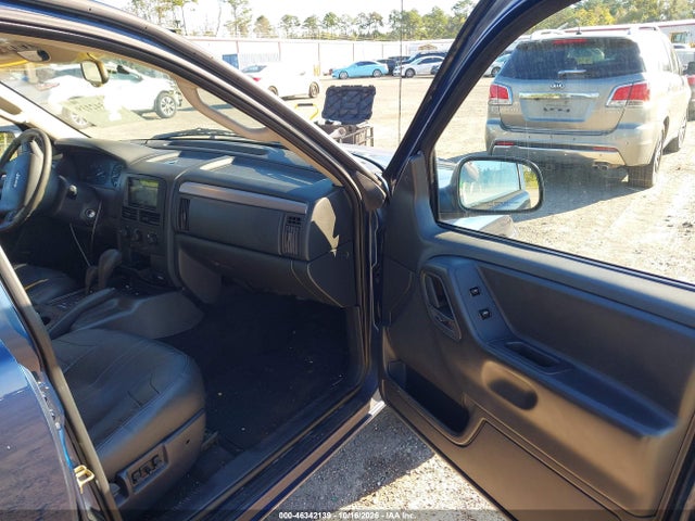 2002 Jeep Grand Cherokee Laredo მანქანა იყიდება აუქციონზე, vin: 1J4GW48S92C267403, აუქციონის ნომერი: 46342139