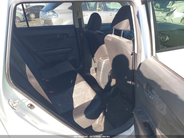 Scion XB 2015 JTLZE4FE7FJ072419 Image 8