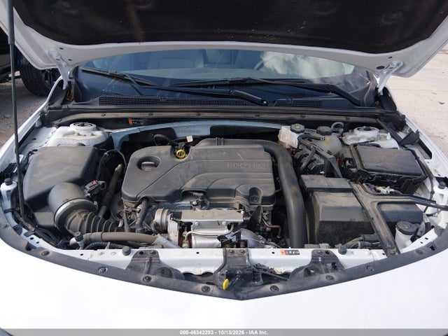 1G1ZD5ST3SF156168 Chevrolet Malibu Fwd 1lt