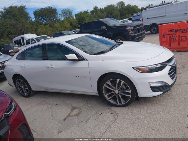 1G1ZD5ST3SF156168 Chevrolet Malibu Fwd 1lt