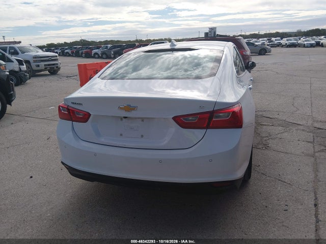 1G1ZD5ST3SF156168 Chevrolet Malibu Fwd 1lt
