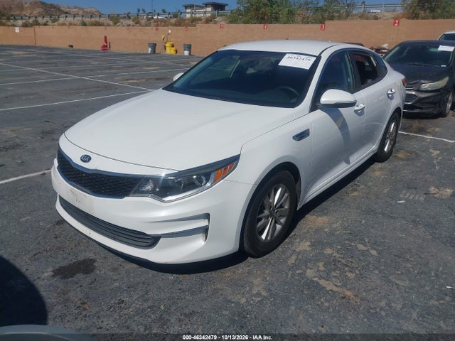 KIA Optima Lx 2016 5XXGT4L30GG028330 Image 2