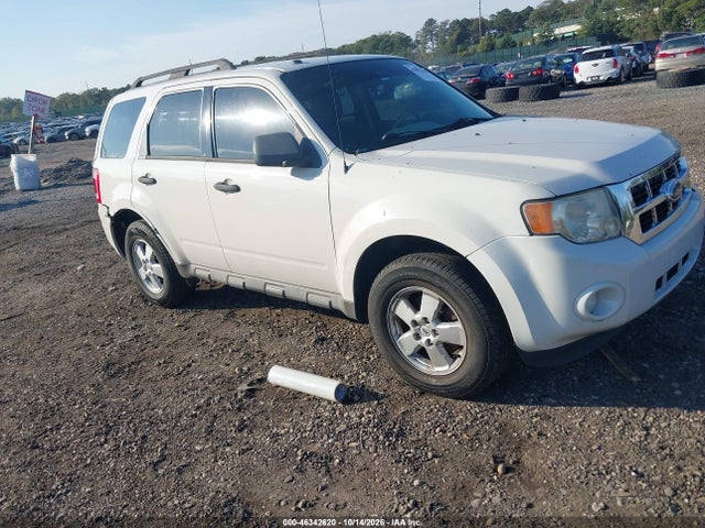 2009 Ford Escape Xlt მანქანა იყიდება აუქციონზე, vin: 1FMCU93GX9KA81858, აუქციონის ნომერი: 46342620