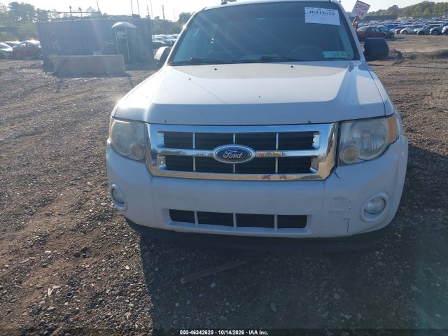 2009 Ford Escape Xlt მანქანა იყიდება აუქციონზე, vin: 1FMCU93GX9KA81858, აუქციონის ნომერი: 46342620