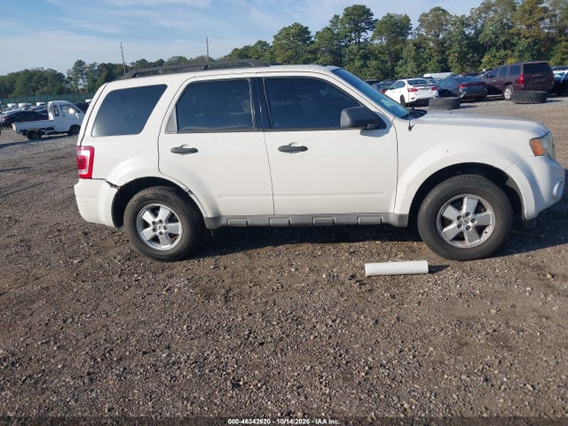 2009 Ford Escape Xlt მანქანა იყიდება აუქციონზე, vin: 1FMCU93GX9KA81858, აუქციონის ნომერი: 46342620