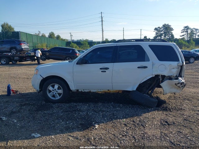 2009 Ford Escape Xlt მანქანა იყიდება აუქციონზე, vin: 1FMCU93GX9KA81858, აუქციონის ნომერი: 46342620