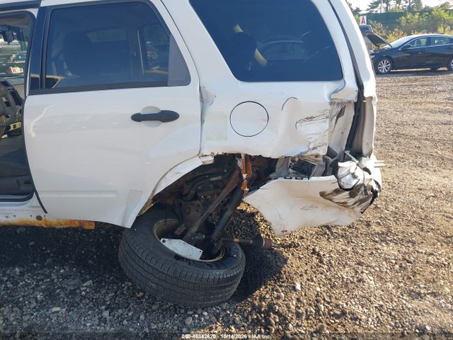 2009 Ford Escape Xlt მანქანა იყიდება აუქციონზე, vin: 1FMCU93GX9KA81858, აუქციონის ნომერი: 46342620