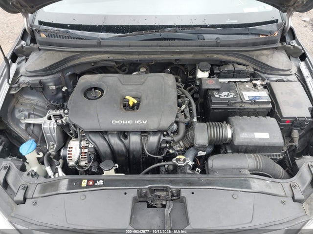 5NPD74LF7JH301843 Hyundai ELANTRA SE