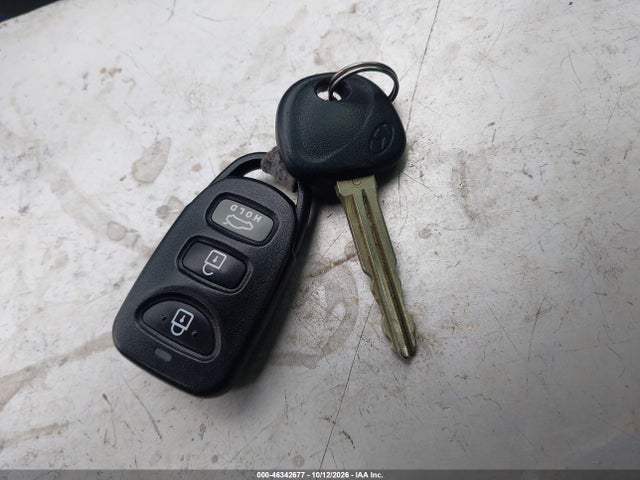 5NPD74LF7JH301843 Hyundai ELANTRA SE