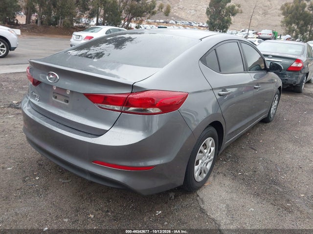 5NPD74LF7JH301843 Hyundai ELANTRA SE