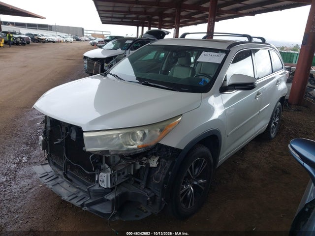 Toyota Highlander Xle V6 2016 5TDKKRFH4GS157171 Image 2