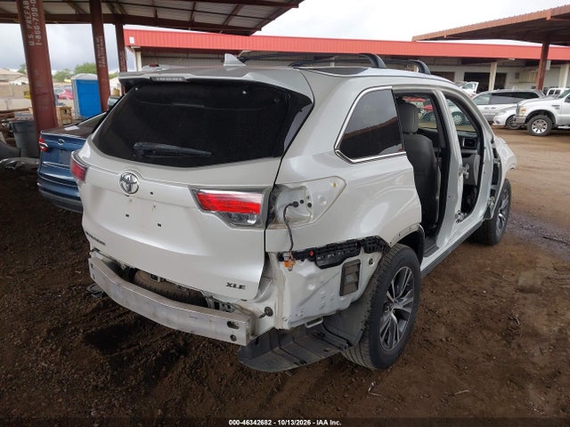Toyota Highlander Xle V6 2016 5TDKKRFH4GS157171 Image 4