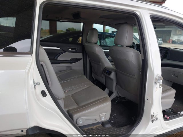 Toyota Highlander Xle V6 2016 5TDKKRFH4GS157171 Image 8
