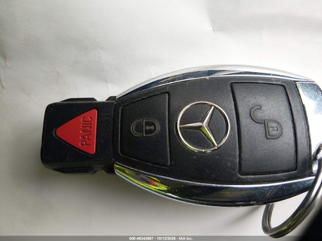46342697 :رقم المزاد ، WDCGG5HB1DG094832 vin ، 2013 Mercedes-benz Glk 350 مزاد بيع