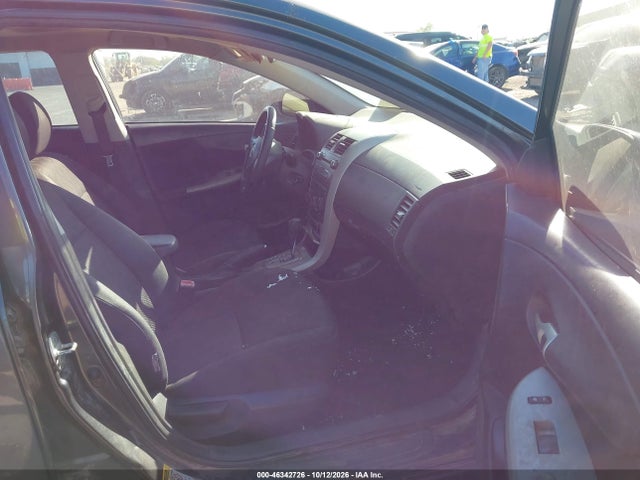 46342726 :رقم المزاد ، 1NXBU4EE9AZ255647 vin ، 2010 Toyota Corolla S مزاد بيع