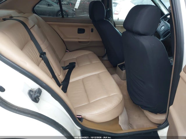 46342821 :رقم المزاد ، WBACB4324SFM22720 vin ، 1995 Bmw 325 I Automatic مزاد بيع