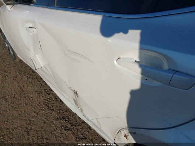 Lexus IS 300 2017 JTHCM1D29H5020859 Image 18