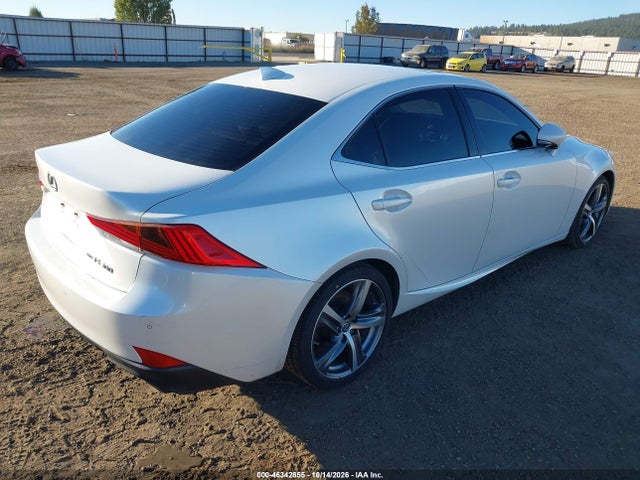 Lexus IS 300 2017 JTHCM1D29H5020859 Image 4